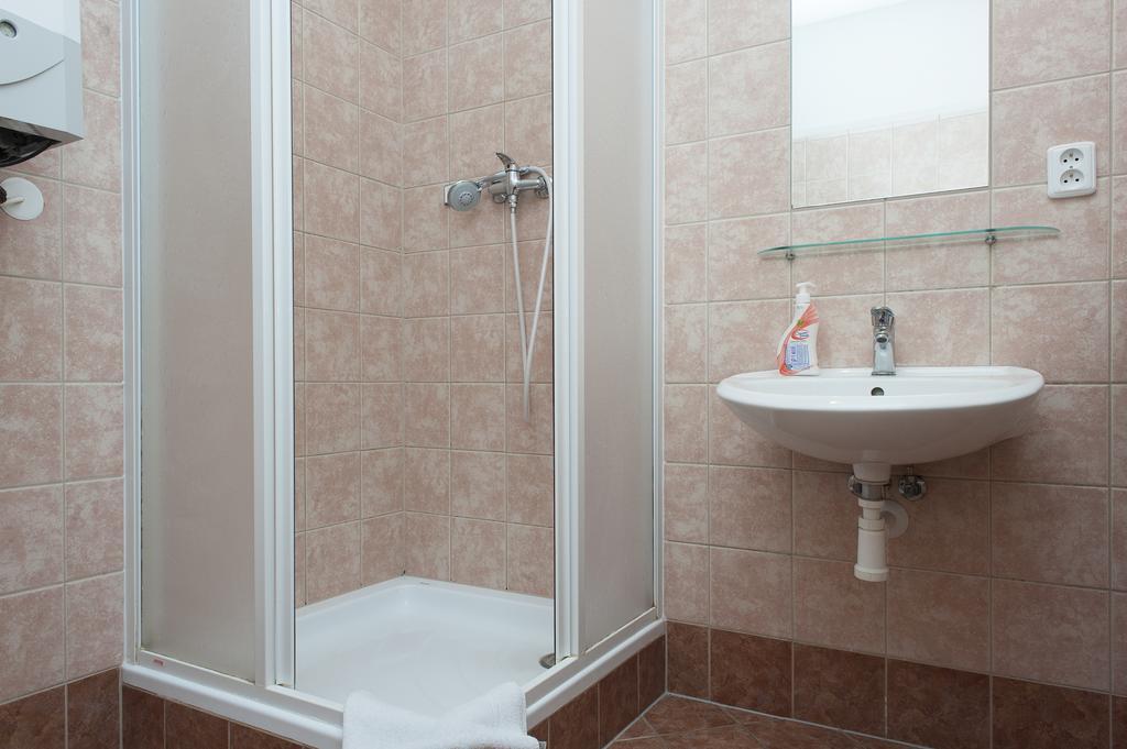Aparthotel Alea House 3*