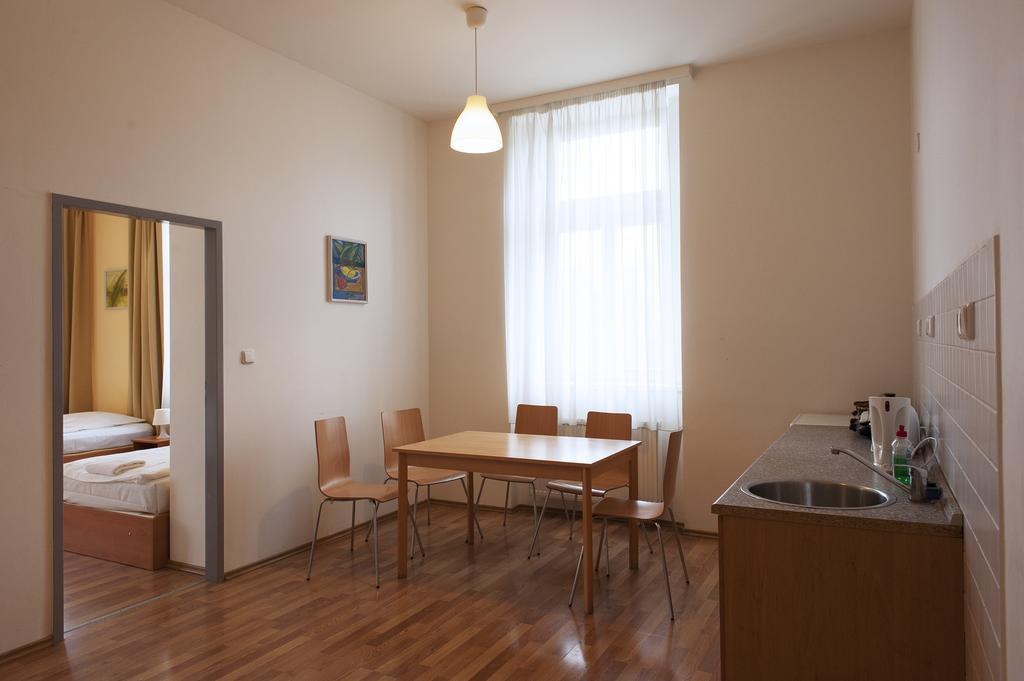 Alea House Aparthotel
