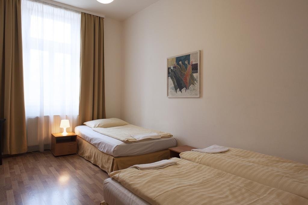 Alea House Aparthotel
